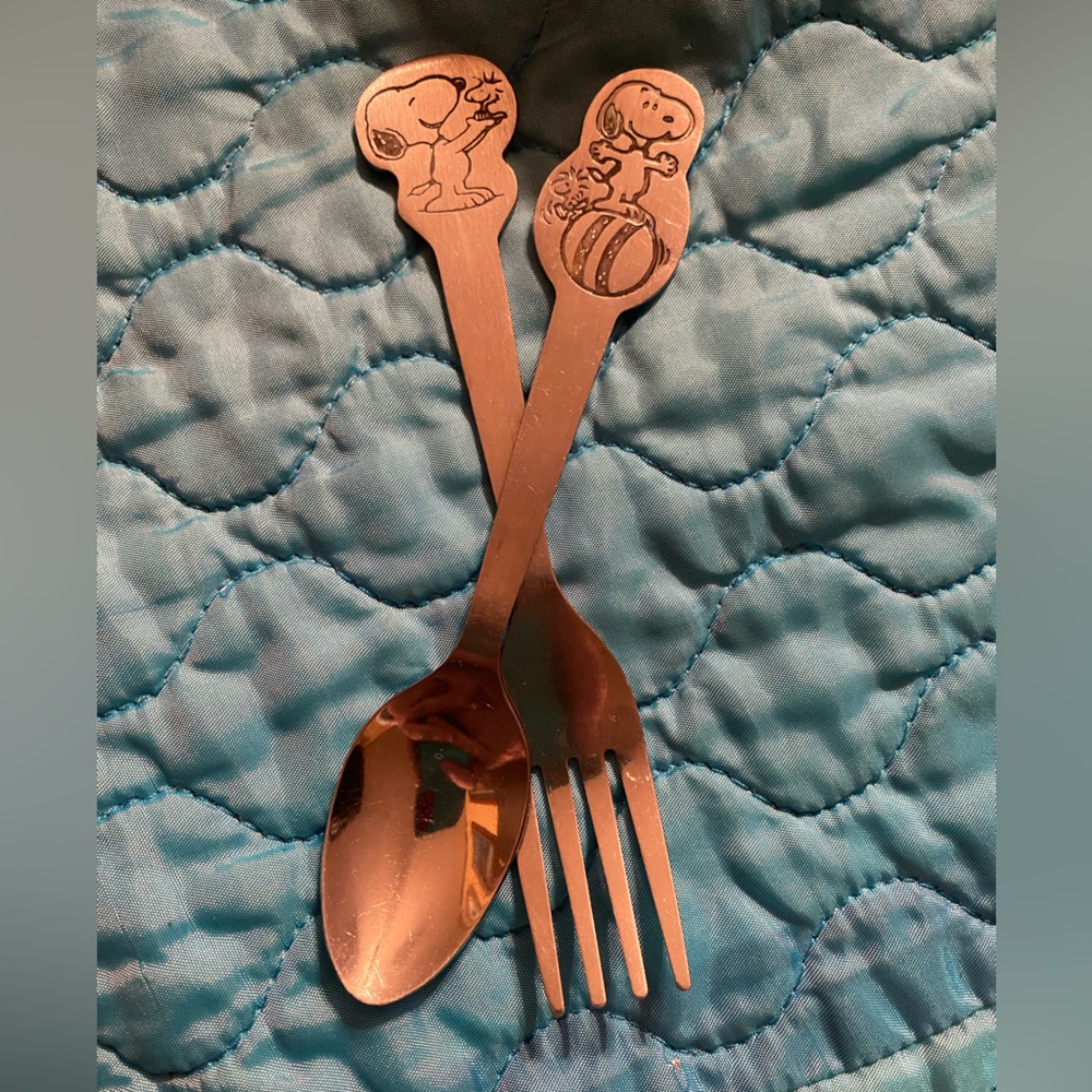Vintage Snoopy Kids silver wear fork and spoon pair peanut’s